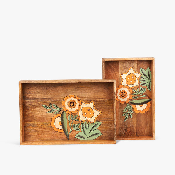 Nature-Inspired Floral Artwork Wooden Tray