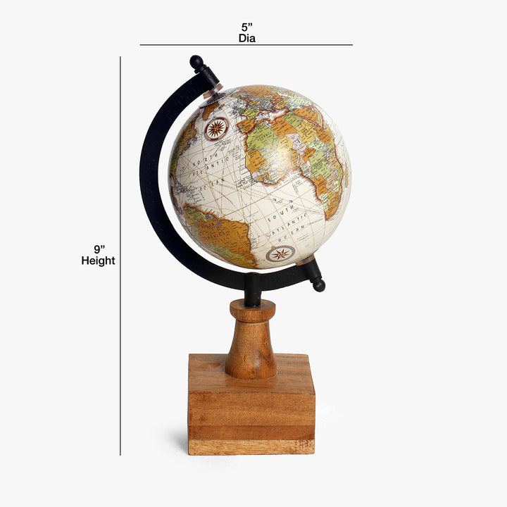 The Orb of Adventure - Globe (12.5x22.5 cm)